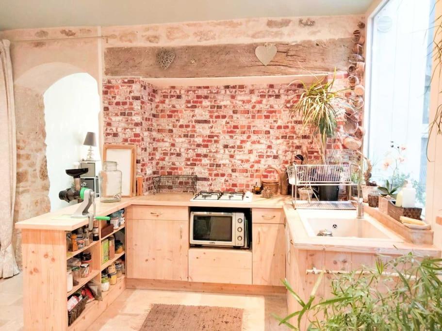 Appartement Au Rez-De-Chaussee Souillac Bagian luar foto