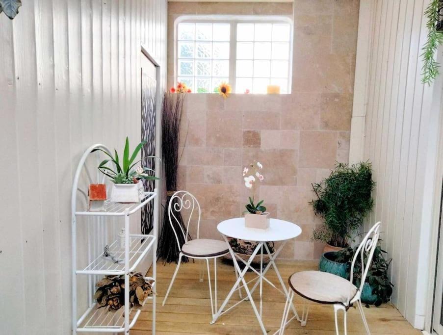 Appartement Au Rez-De-Chaussee Souillac Bagian luar foto